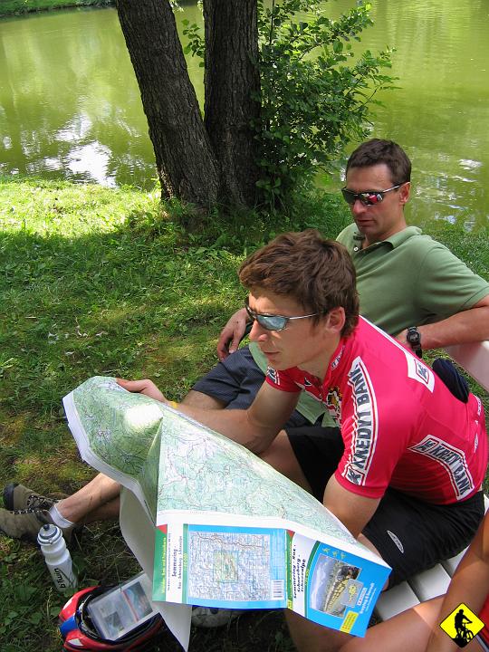 Karta1_ 049.jpg - Zaraz po kupnie następuje wielka rozkmina nad tym co jest w okolicy i gdzie możnaby uderzyć.